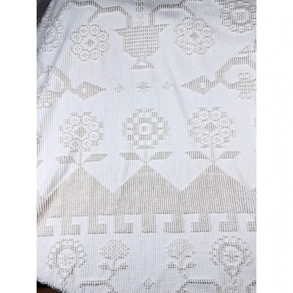 Bates George Washingtons Choice Bedspread Cream Cotton Hobnail Fringe Vintage